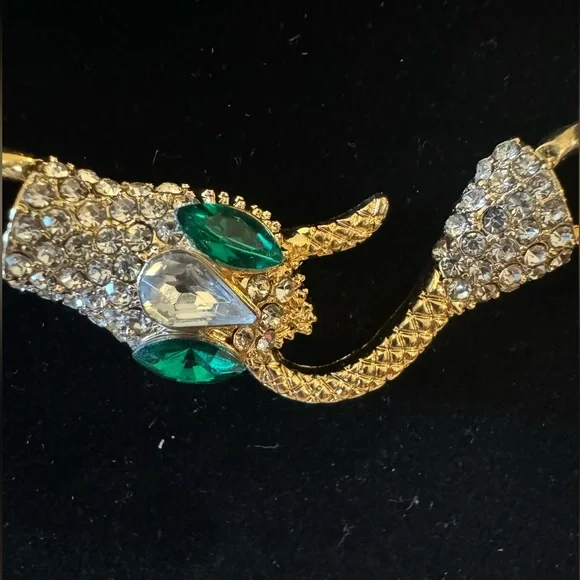 Simulated Diamond Inlaid Snake Head & Tail, Emerald Color eyes Goldtone Necklace - Picture 8 of 9